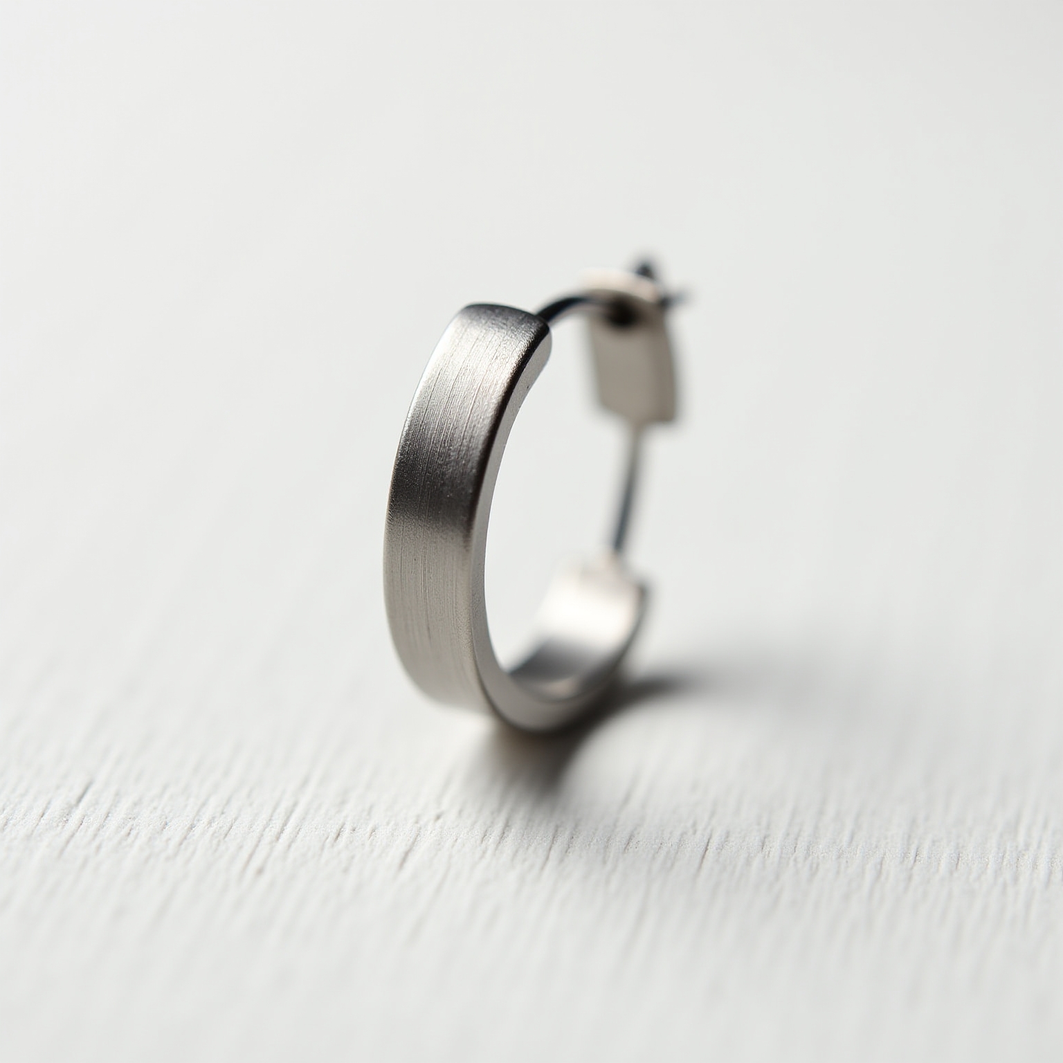 Argola Minimal Aço Escovado 12mm